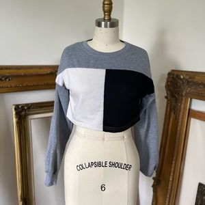 Cropped long sleeve